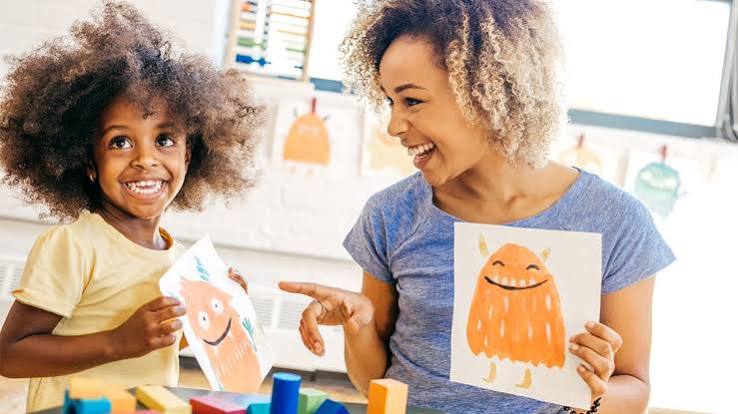 Smart Screen Time Tips for Today’s Kids